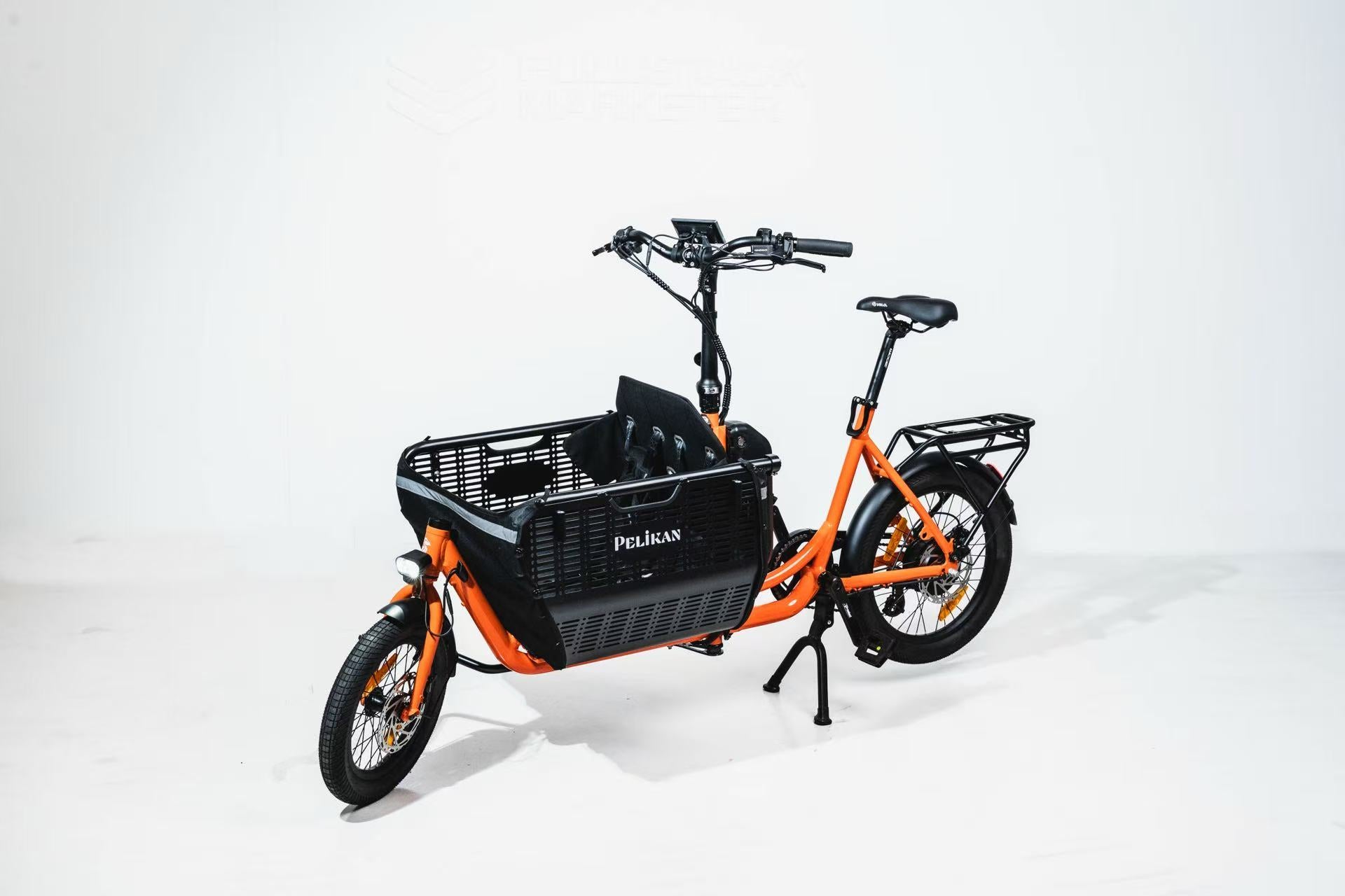 Frontbox mit Kindersitz